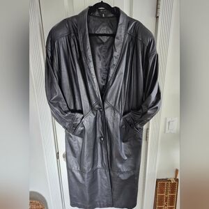 SUPPLE Black Leather Trenchcoat (1X) Mob Wife